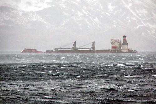 wreck-of-the-selendang-ayu (9)